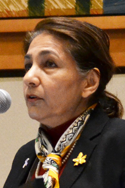 Zeenat Safdar, MD, FCCP